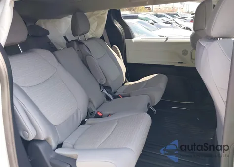 2025 Toyota Sienna Le из США, поврежденный, VIN 5TDBSKFCXSS160581